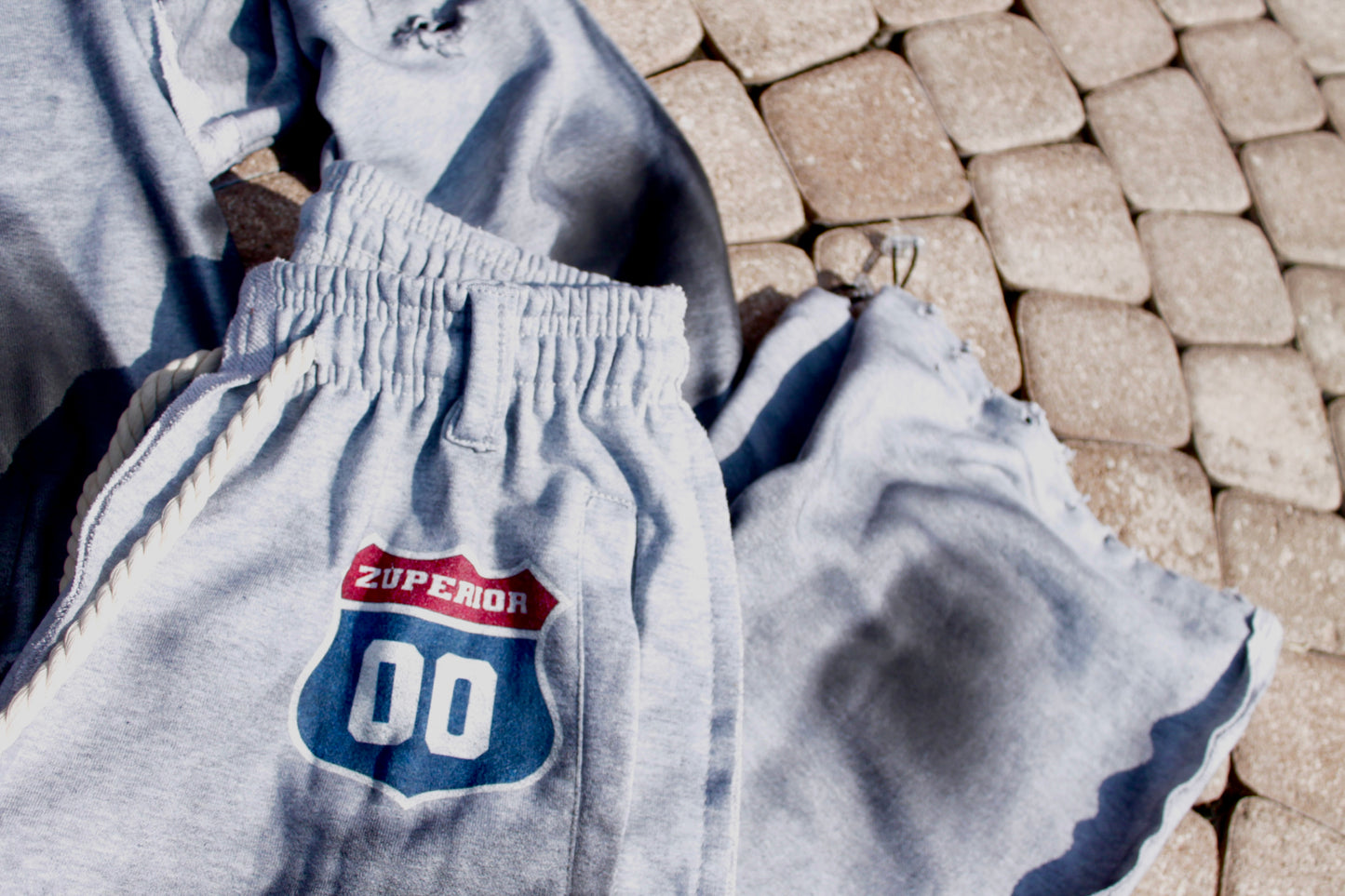 DAMAGED INTERSTATE SET