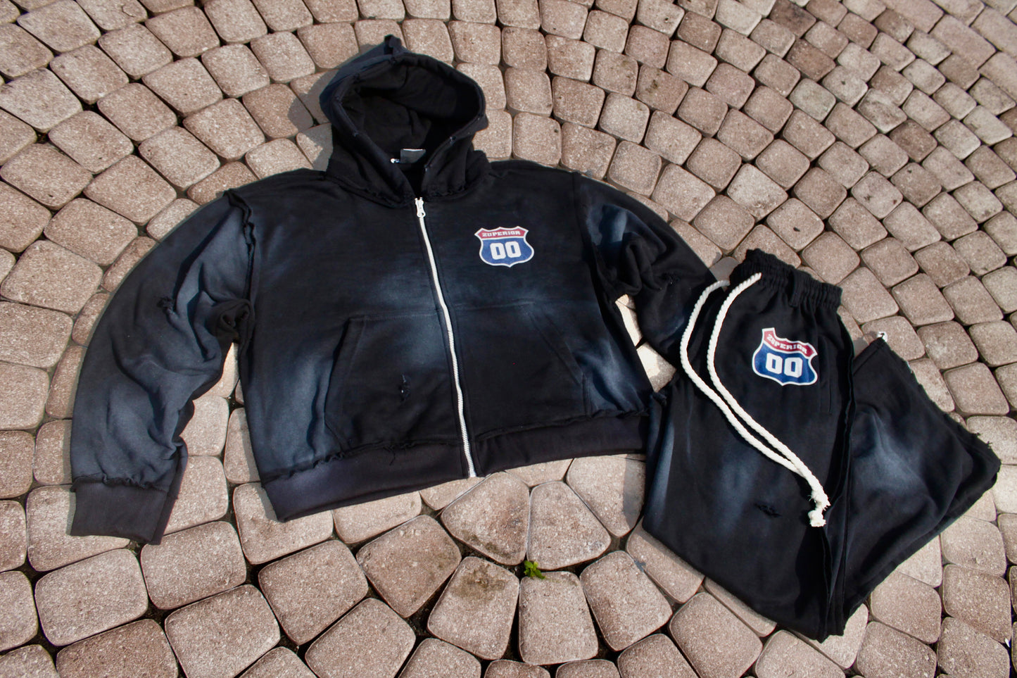 BLACK INTERSTATE SET